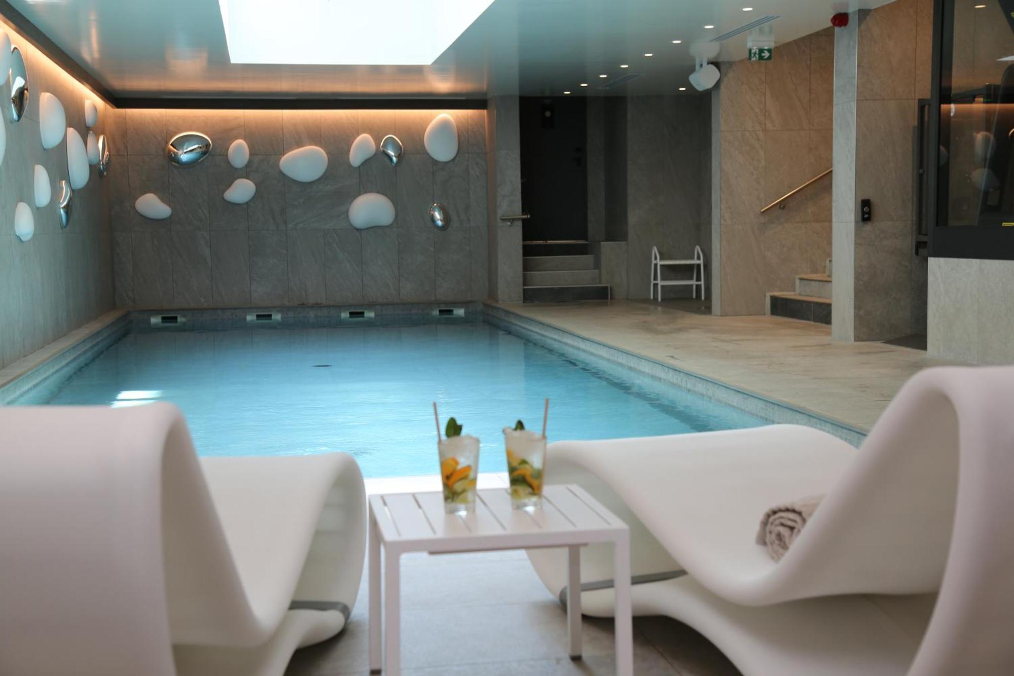 Novotel Deauville Plage Exterior foto